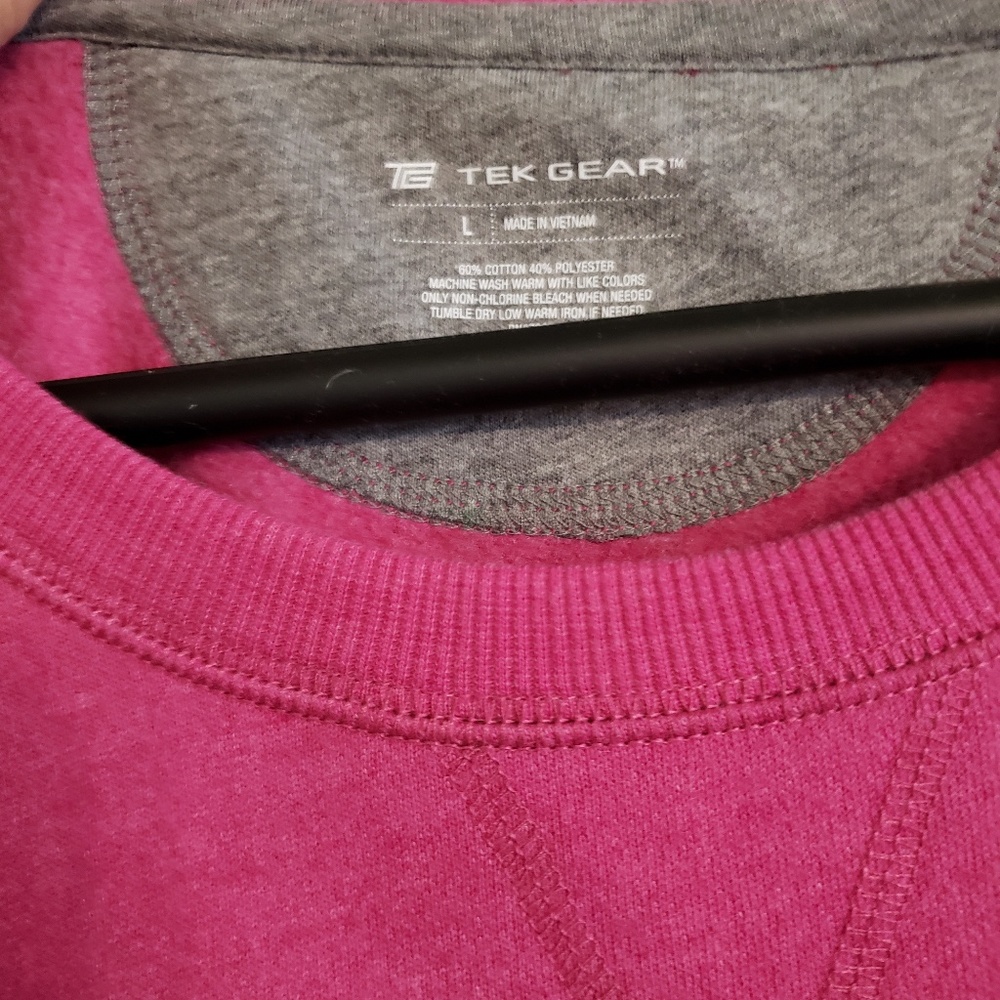 🍭Pink sweater - Picture 2 of 2